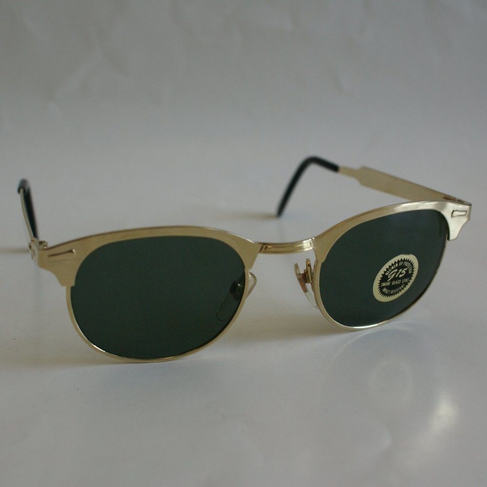 True Vintage Clubman/soho like style gold sunglass